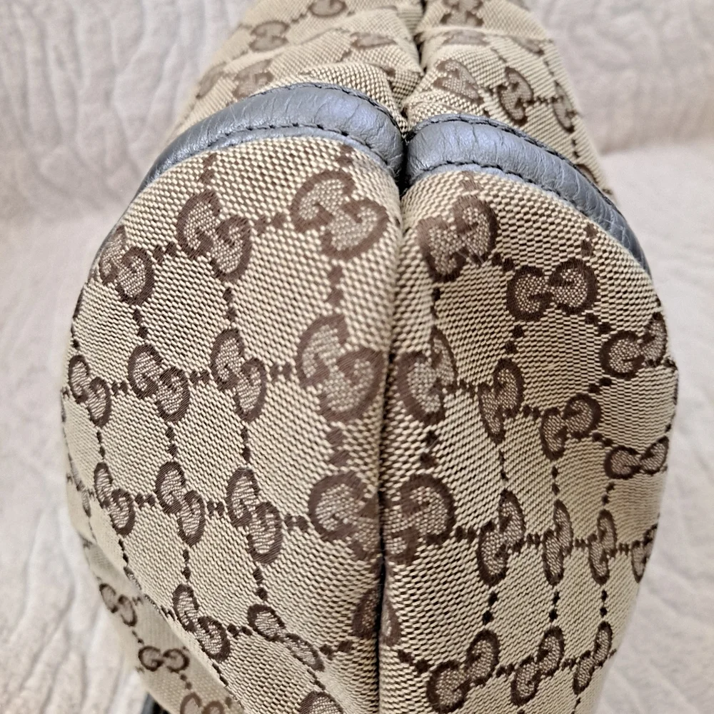 Gucci Monogram Horsbit Hobo Bag - Picture 7 of 12